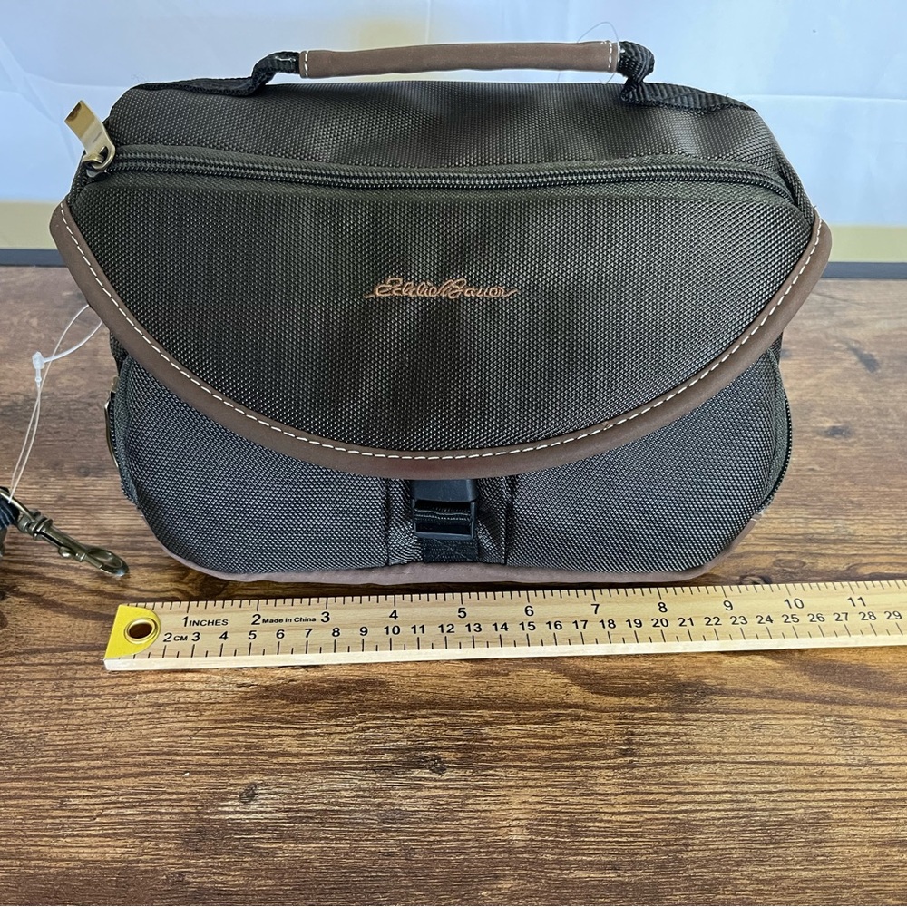 Eddie Bauer Black and Brown Toiletry Bag